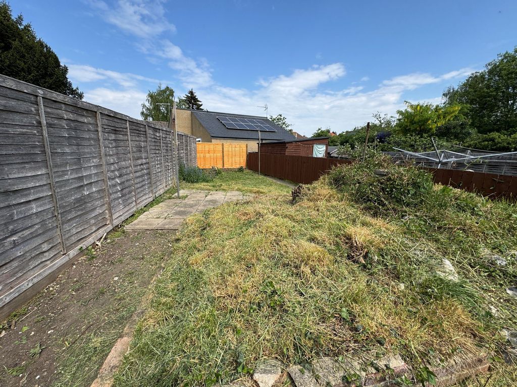 Property photo 3 of 9