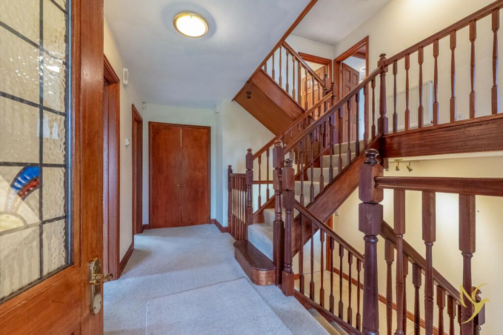 Property photo 3 of 48