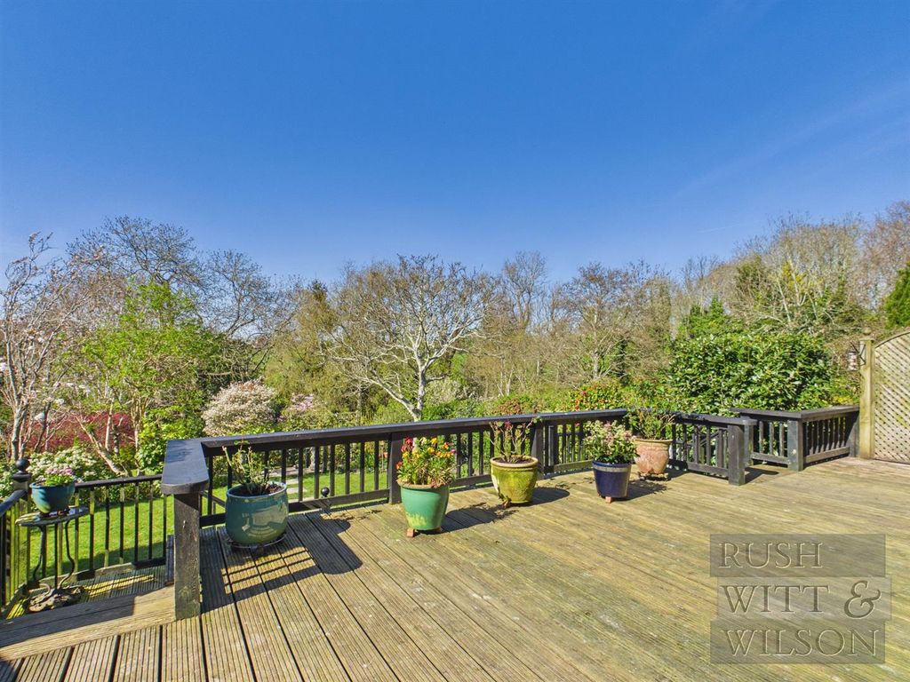 Property photo 2 of 35