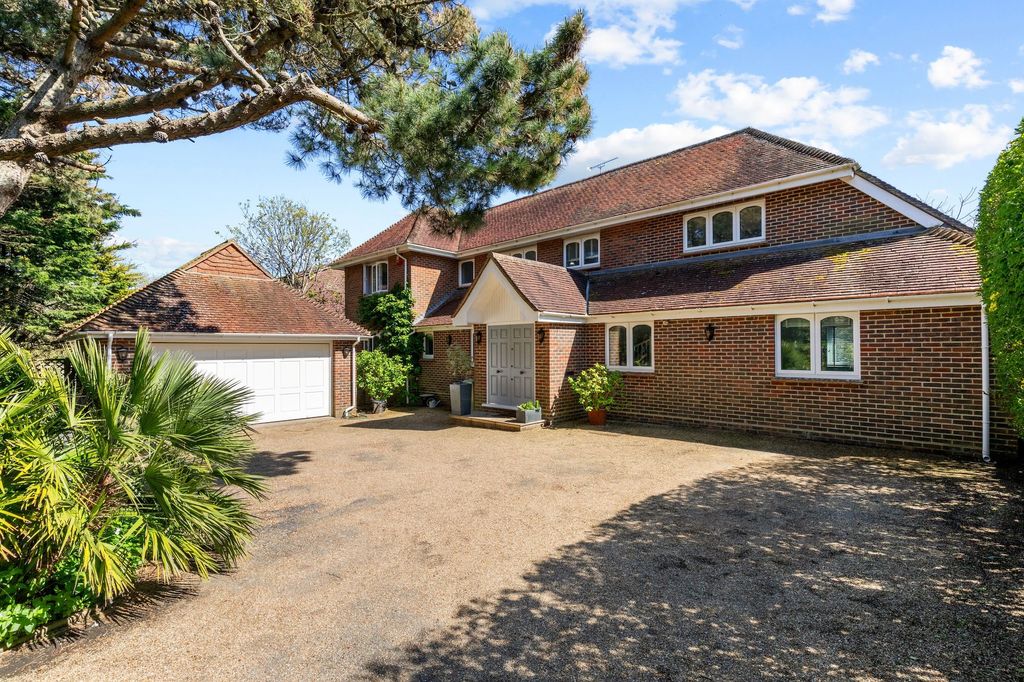 Property photo 3 of 29
