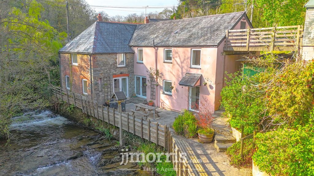 Property photo 1 of 31 673Ad16E-17C6-40D8-Ac85-B77E5A64A007.Jpeg