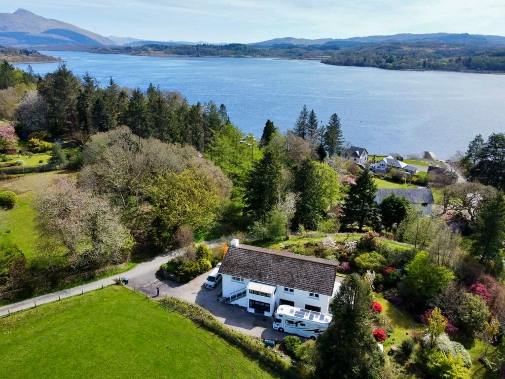 Property photo 1 of 58