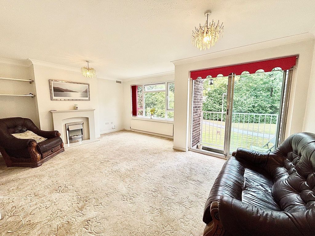 Property photo 3 of 14