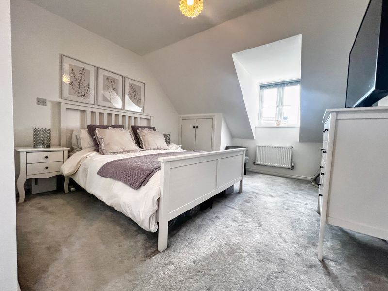 Property photo 3 of 9 Photo 2