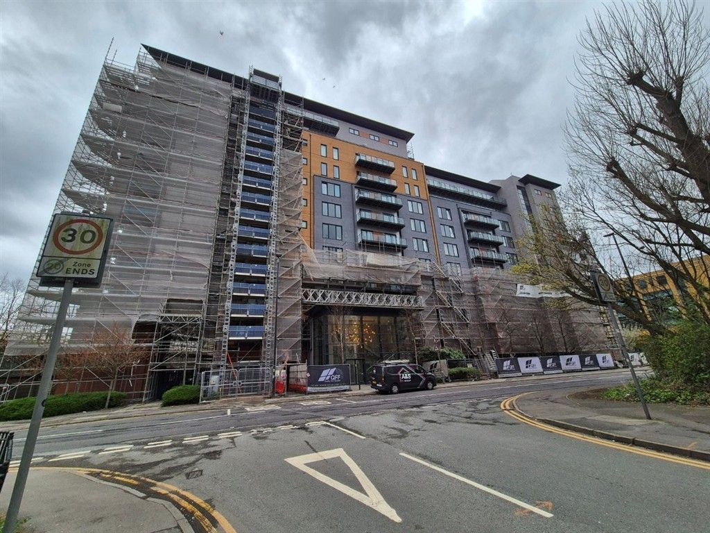 Property photo 1 of 5