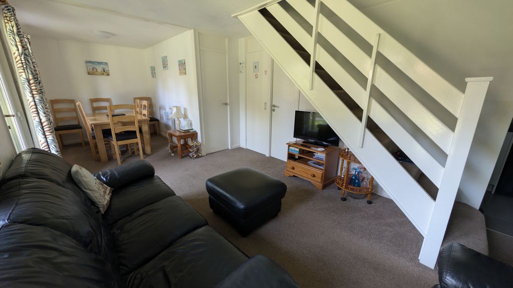 Property photo 3 of 14 Gallery