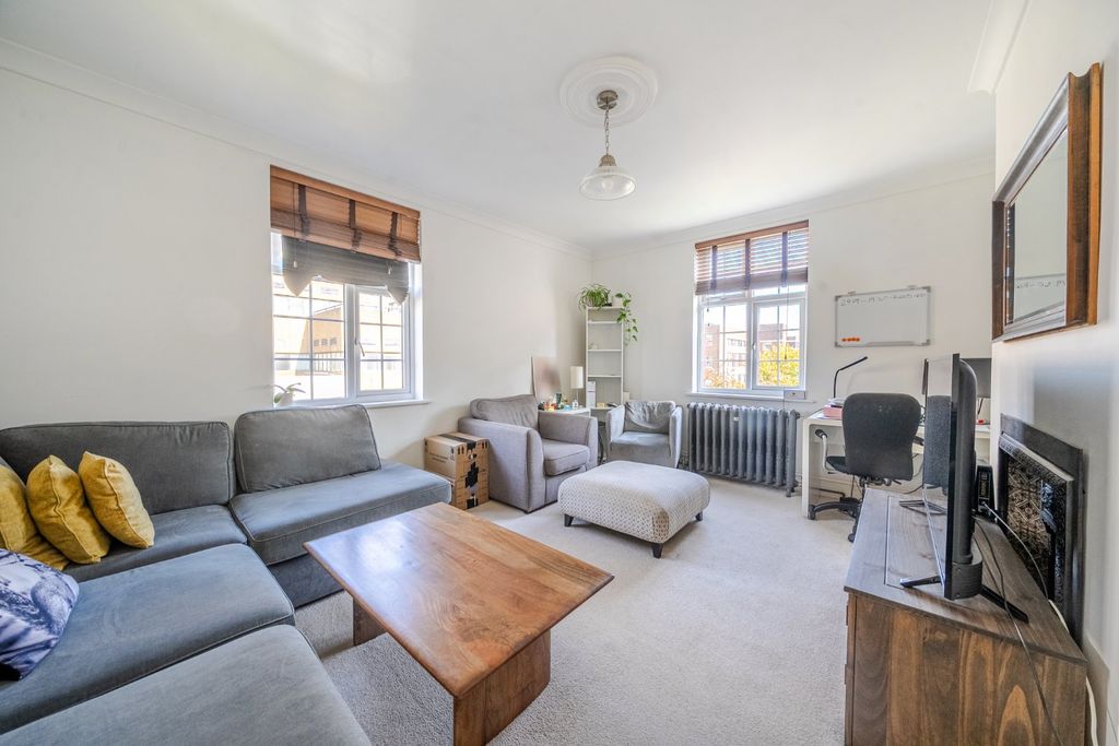 Property photo 1 of 12 Picture No. 15