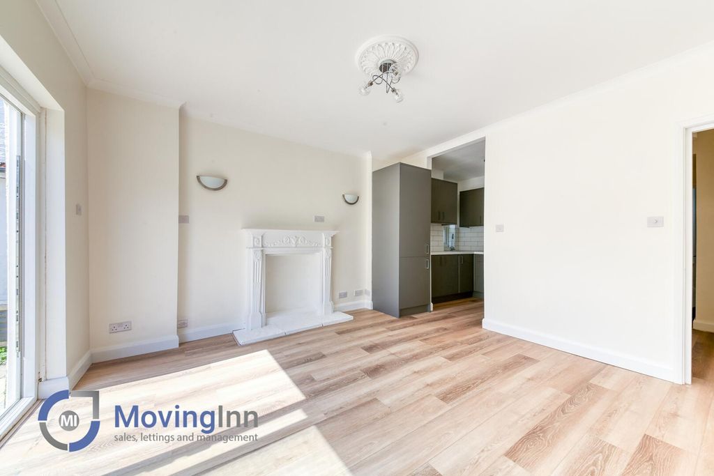 Property photo 2 of 14 Living Room