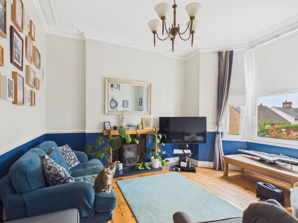 Property photo 2 of 46