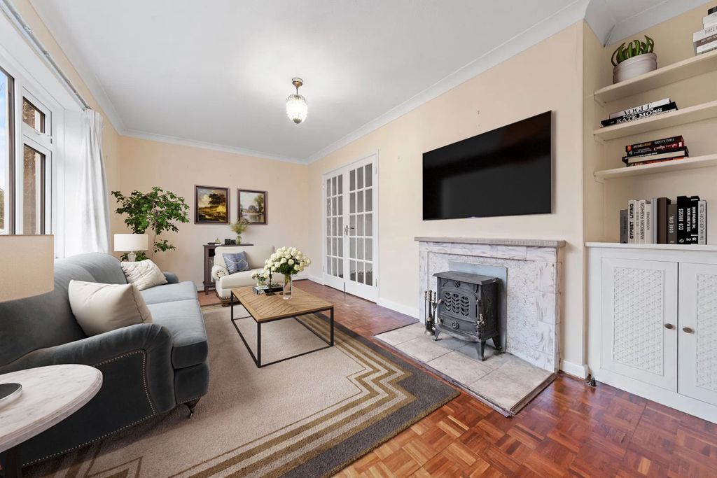 Property photo 2 of 16