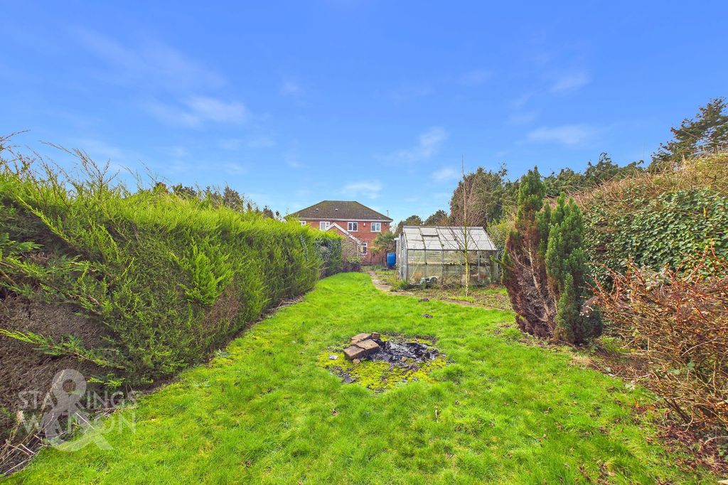 Property photo 3 of 29