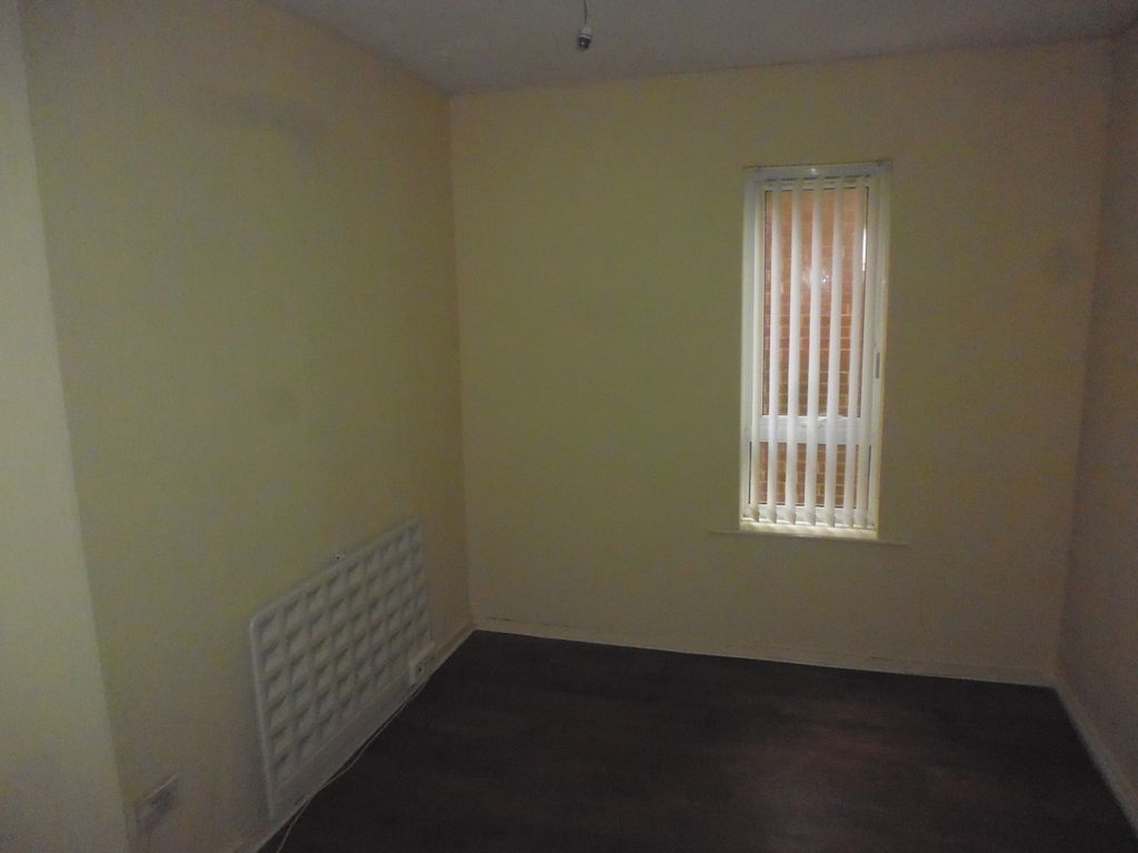 Property photo 3 of 4 Bedroom