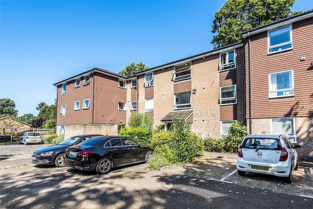 Property photo 1 of 10 Picture No. 12