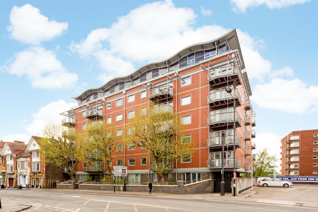 Additional image 12 of 2 bed flat for salePark Row, Bristol BS1