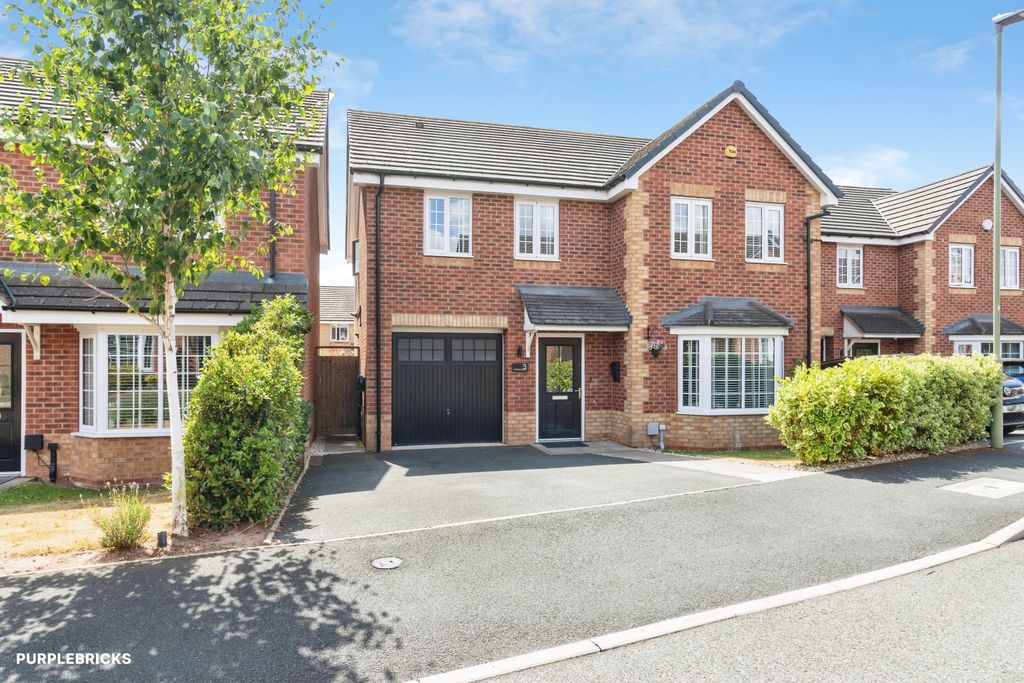 Property photo 1 of 30
