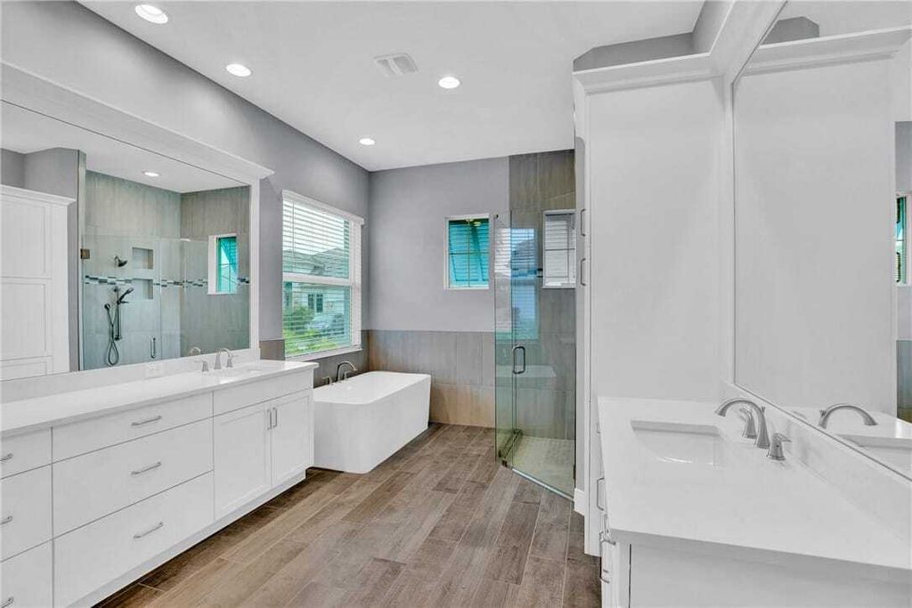 Property photo 3 of 27 <Alttext/>