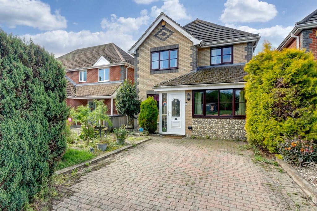 Property photo 1 of 19