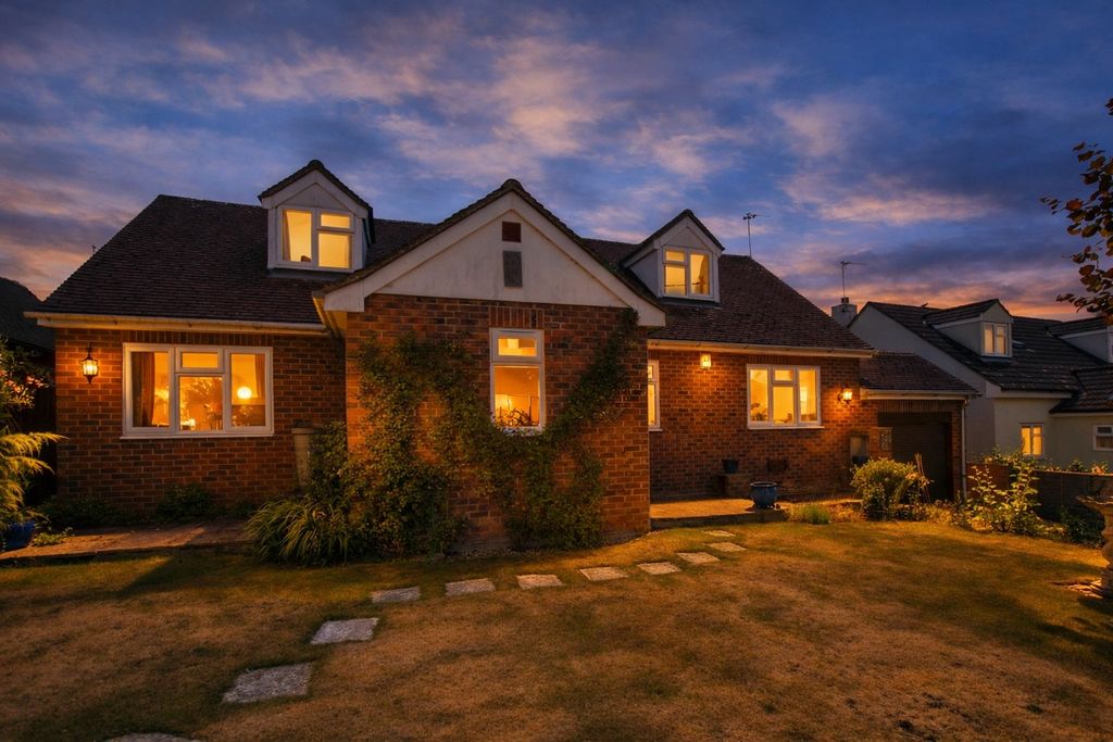 Property photo 2 of 22