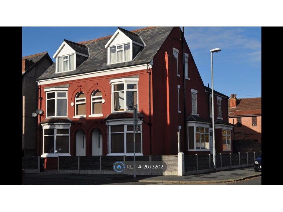 Property photo 3 of 13