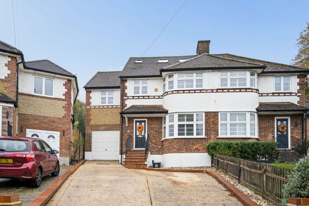 Property photo 1 of 21