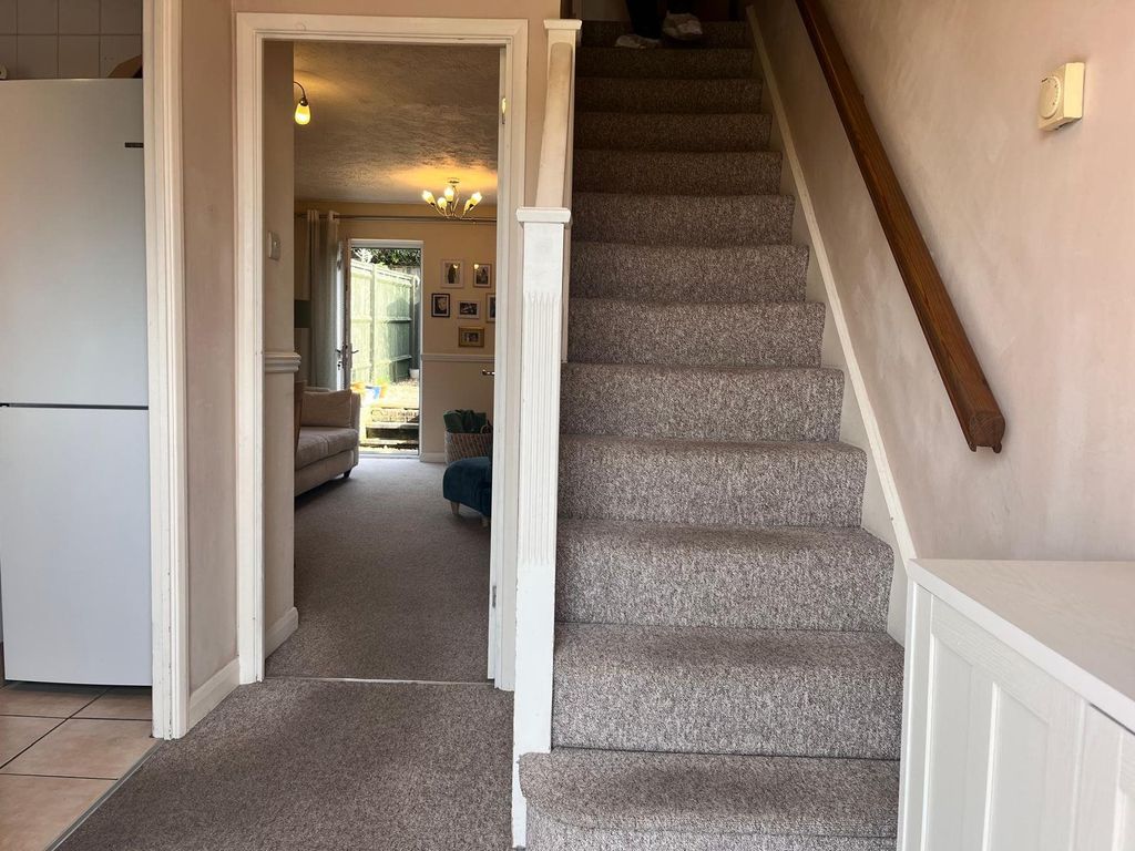 Property photo 2 of 16 Image (19)