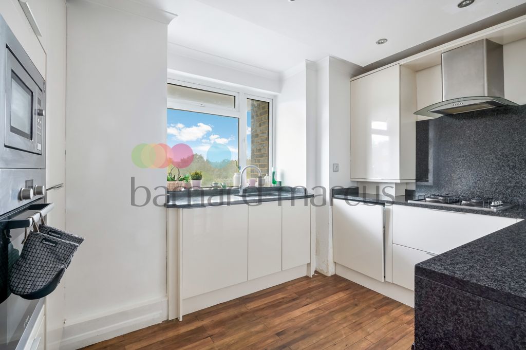 Property photo 3 of 8 Image