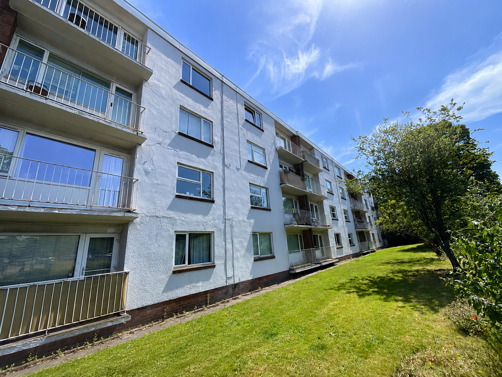 Property photo 1 of 13 7Eaaa06F-Dfee-4A28-9Ffd-52E12C9887A1