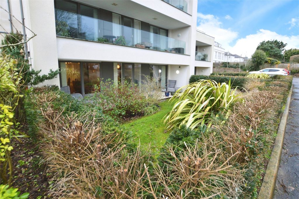 Additional image 14 of 2 bed flat for saleSea Road, Carlyon Bay, St. Austell, Cornwall PL25