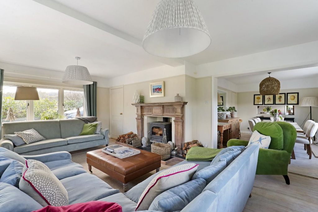 Property photo 2 of 45 1185451-Sketch_Ph9_5817279.Jpg