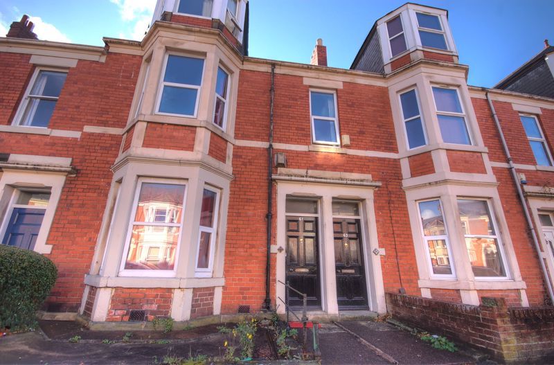 Property photo 1 of 10 Photo 4