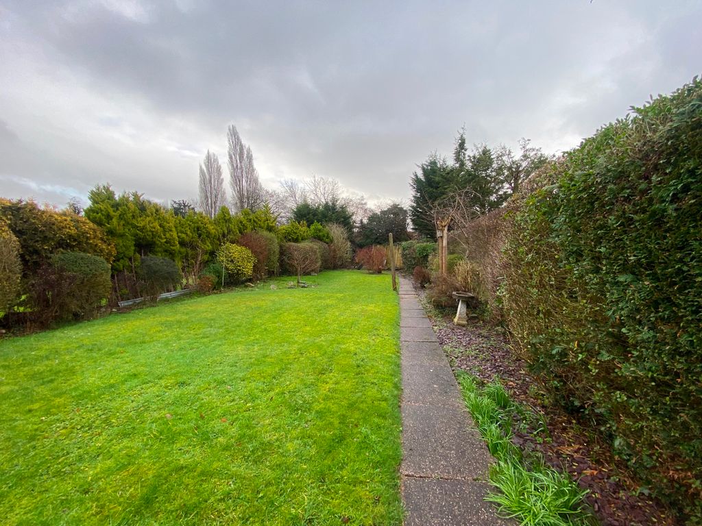 Property photo 2 of 22