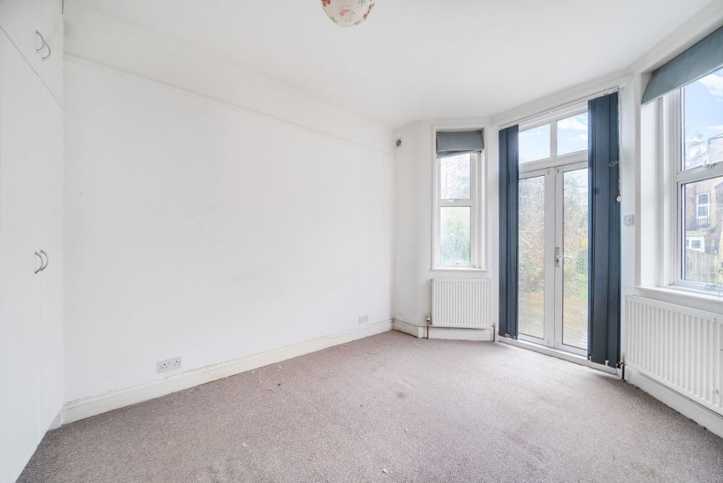 Property photo 2 of 5 1084185 (3)