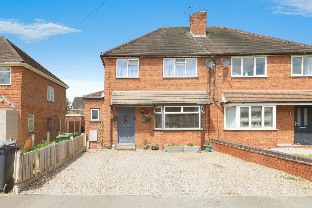 Property photo 1 of 17 Photography