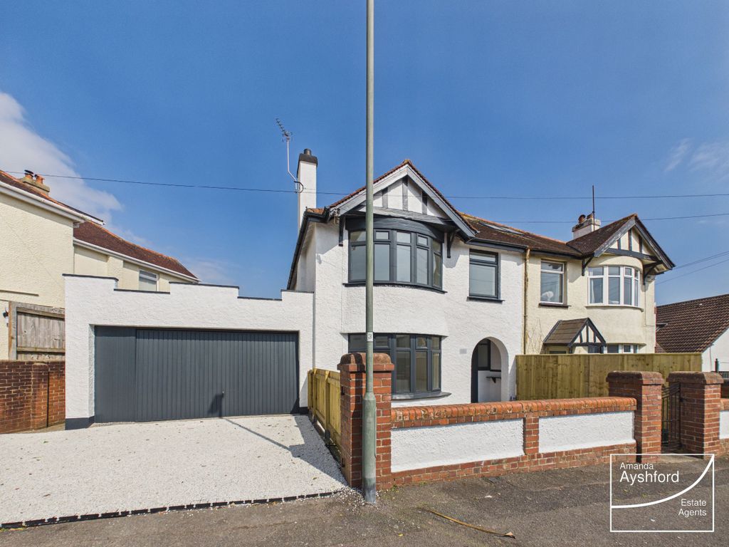 Property photo 1 of 30