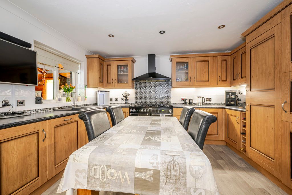 Additional image 26 of 4 bed detached house for saleHawthorne Close, Heathfield TN21