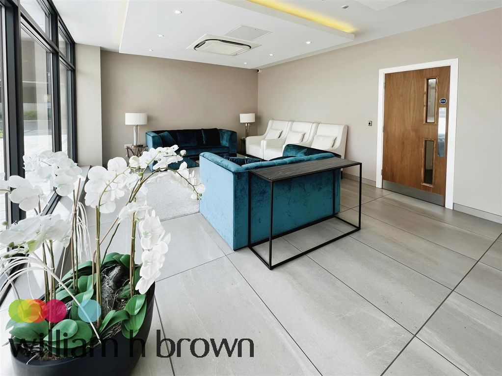 Property photo 3 of 36 Image