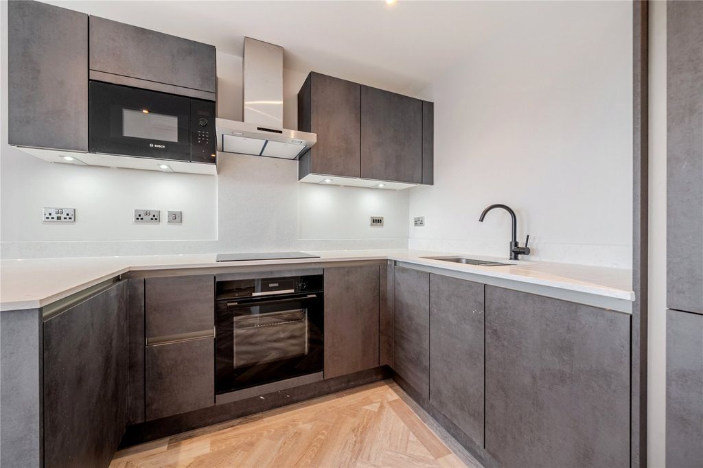 Property photo 3 of 12 Picture No. 04