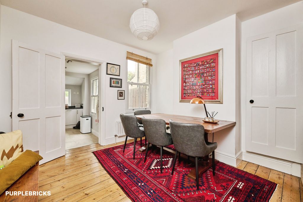 Property photo 3 of 10 Dining Room