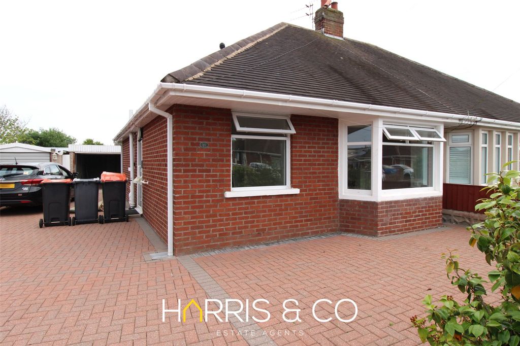 Property photo 1 of 12 Picture No. 01