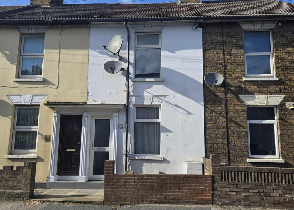 Property photo 1 of 6