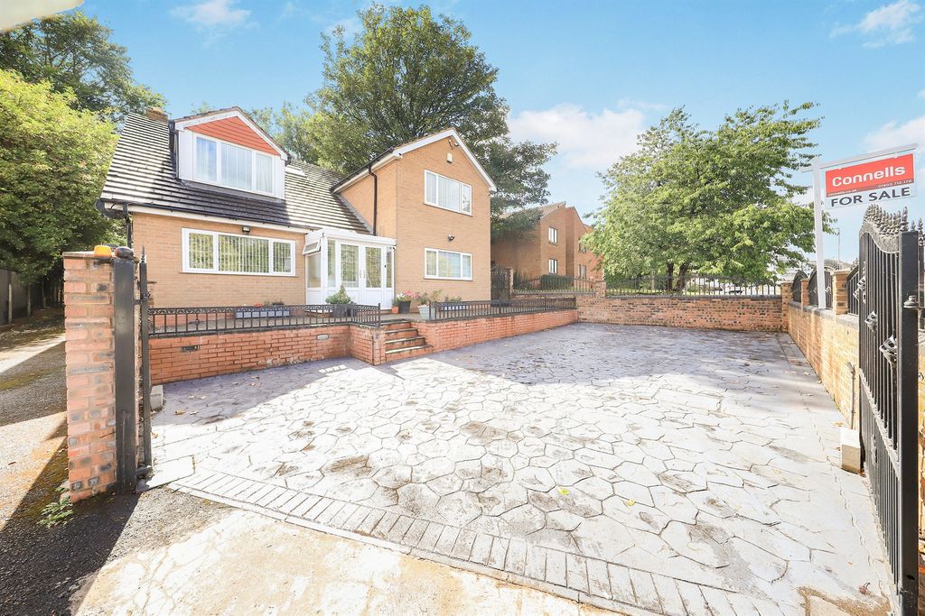 Property photo 1 of 16