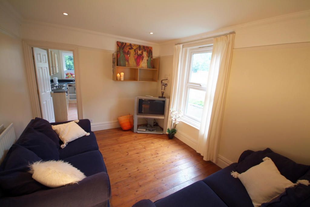 Property photo 3 of 8