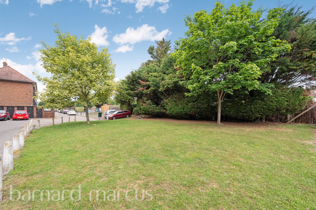 Property photo 3 of 5