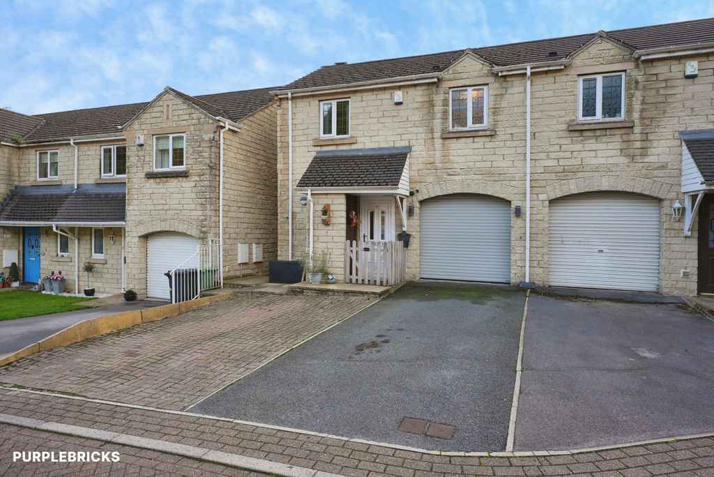 Property photo 1 of 25