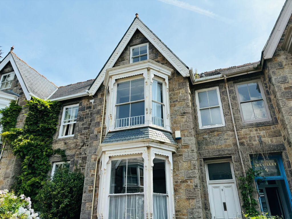 Property photo 1 of 4
