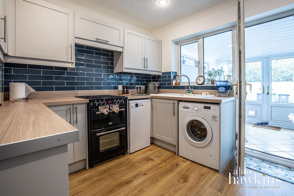 Property photo 2 of 14 3492-4.Jpg