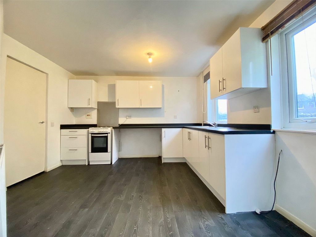 Property photo 2 of 8 Picture No. 02