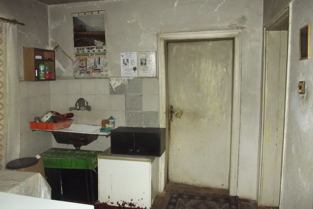 Property photo 2 of 11