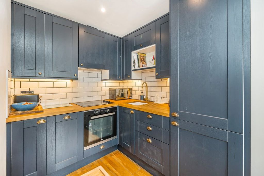 Property photo 2 of 4