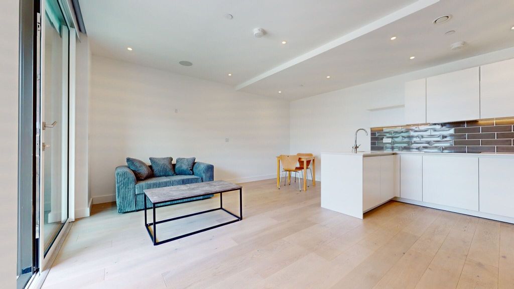 Property photo 1 of 22